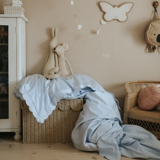 Scalloped Starlight Twin Duvet Set in Blue