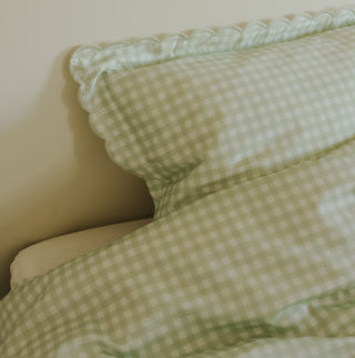 Twin Bedding in Gingham