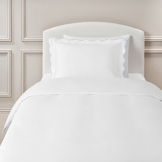 Soft wave twin bedding in blue trim