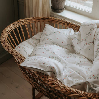 Botanical Berries Baby Duvet