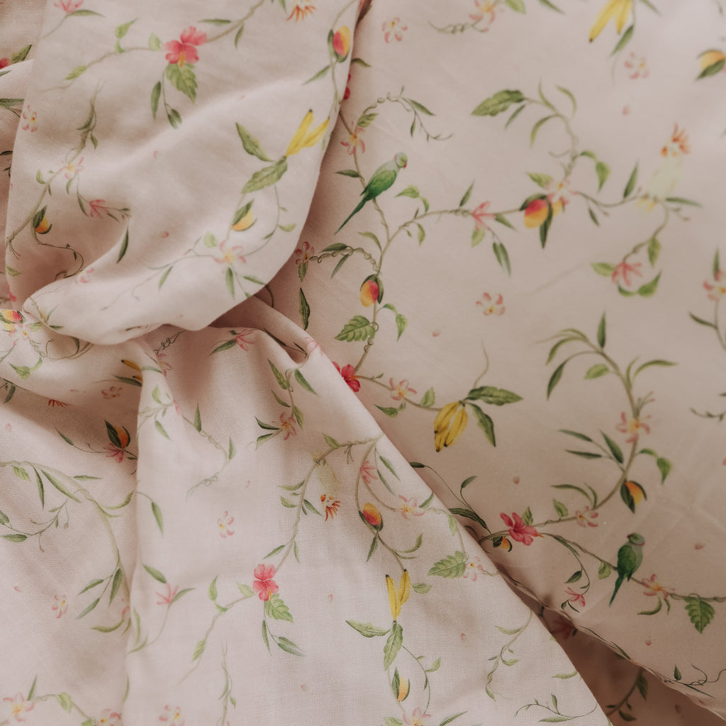 Upclose details of dreaming of paradise