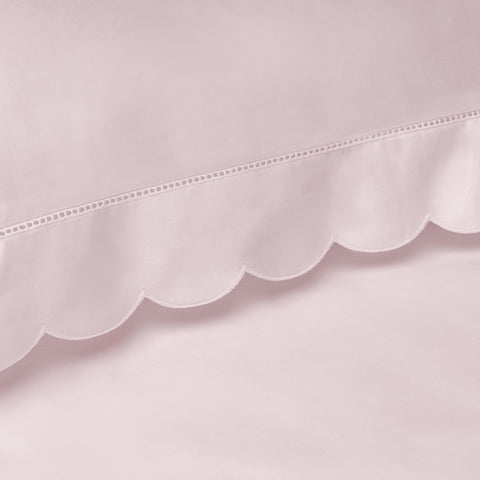 Scalloped Starlight Corner Shots in Rose