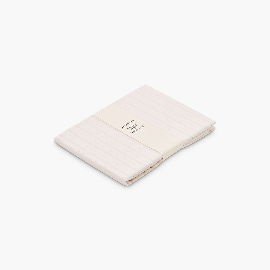 Petal Scallops Swaddle in Pink