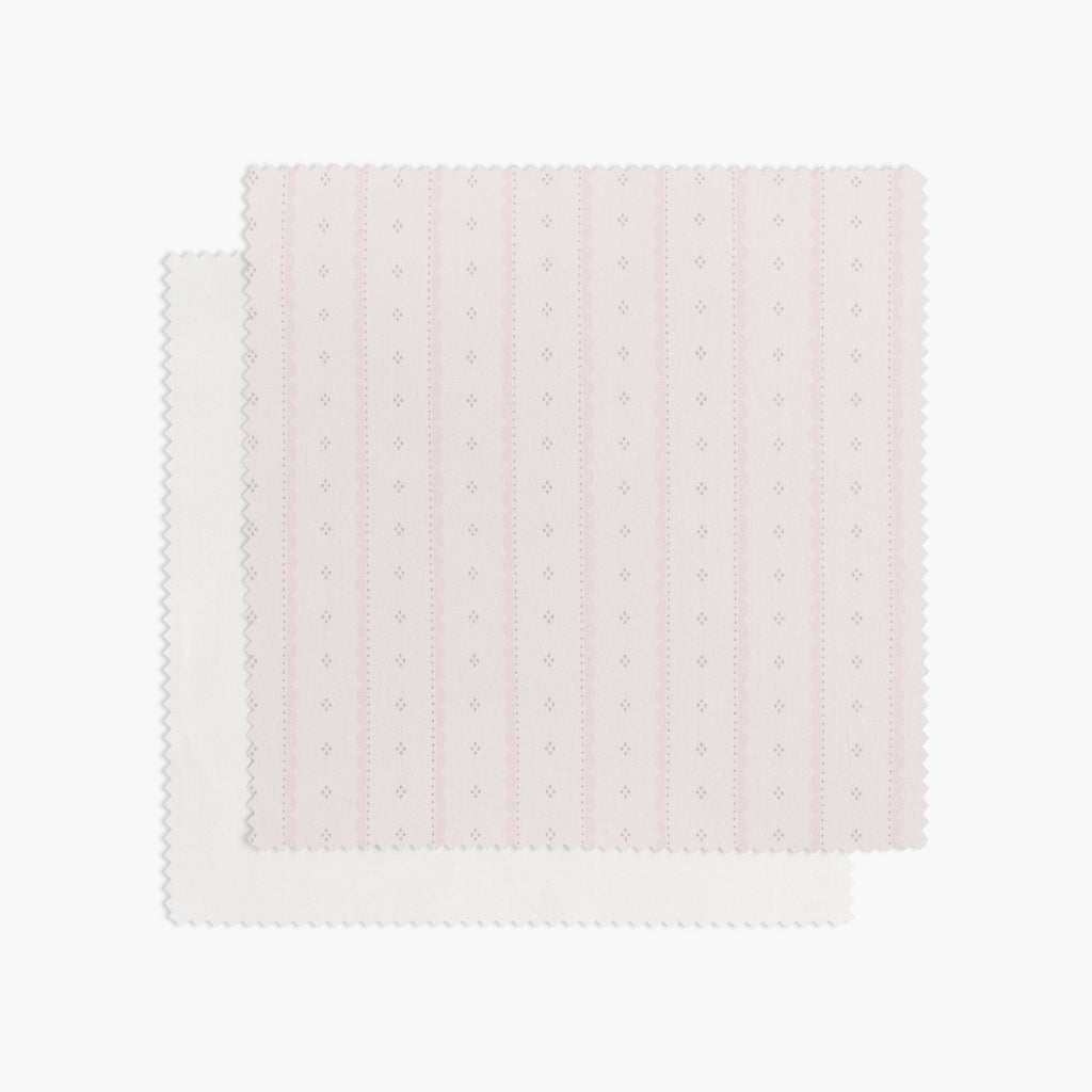 Petal Scallops in Pink Swatch