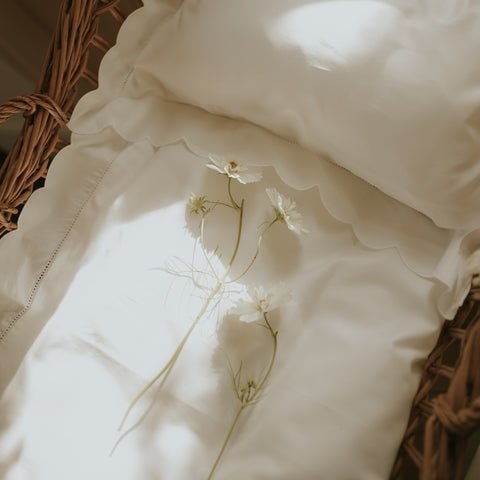Scalloped Starlight Baby Duvet in White