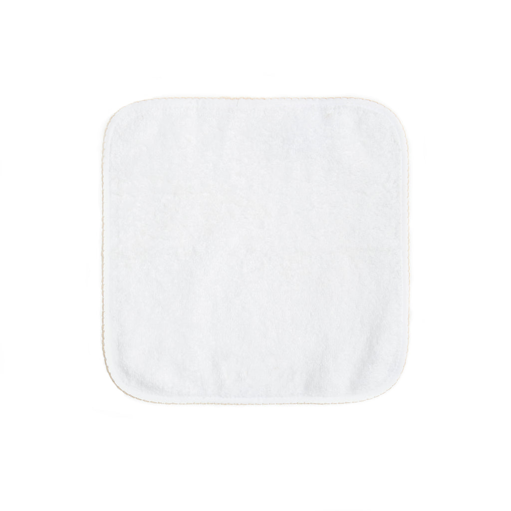 Classic washcloth with Beige trim detail.