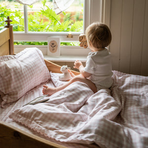 Toddler in Toddler Duvet Bed, with Toddler Beddings in the Gingham Print in Pink 