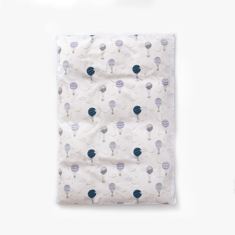 Toddler duvet in the "Touch The Sky" print in the color blue