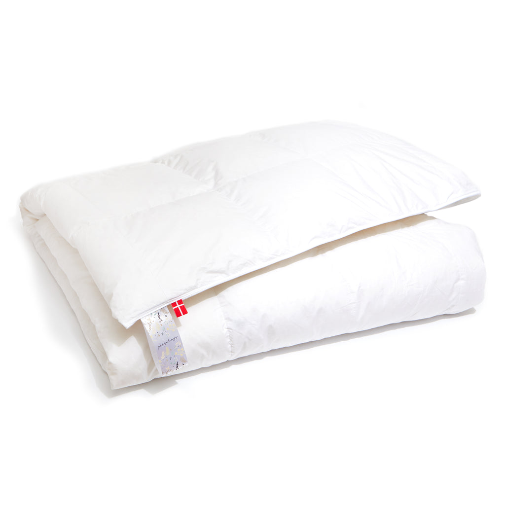 Twin Duvet Down Insert Folded in the color white