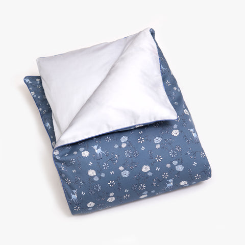 Baby duvet cover in the "Into The Woodlands" print in the color blue